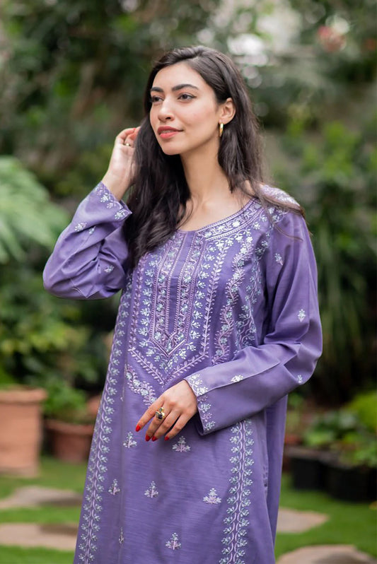 Lavender Embroidered Kurta with Straight Pants