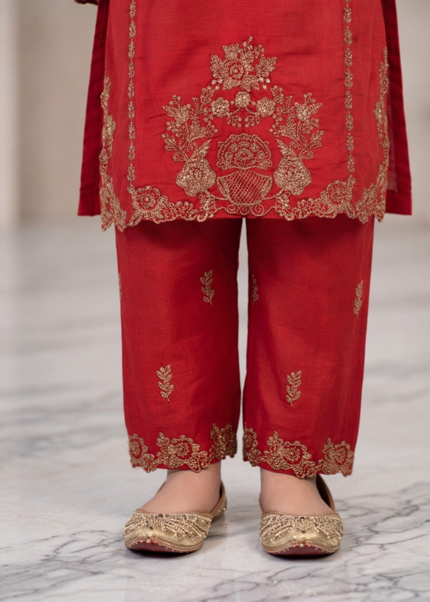 Girls Red Embroidered Cotton Salwar Kameez Online in KSA Riyadh Saudi Arabia Oman Bahrain Qatar