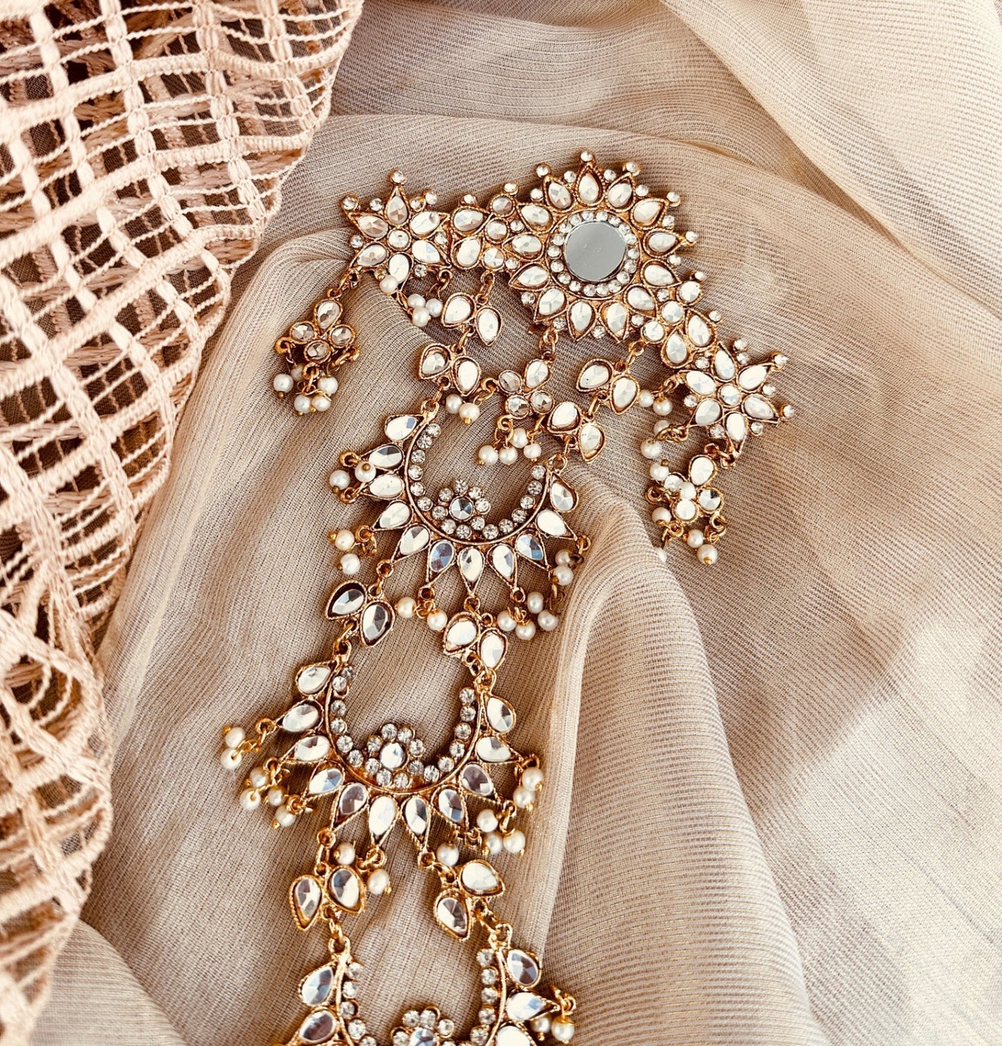 Gold bridal hair paranda for wedding guests Online in KSA Riyadh Saudi Arabia Oman Bahrain Qatar