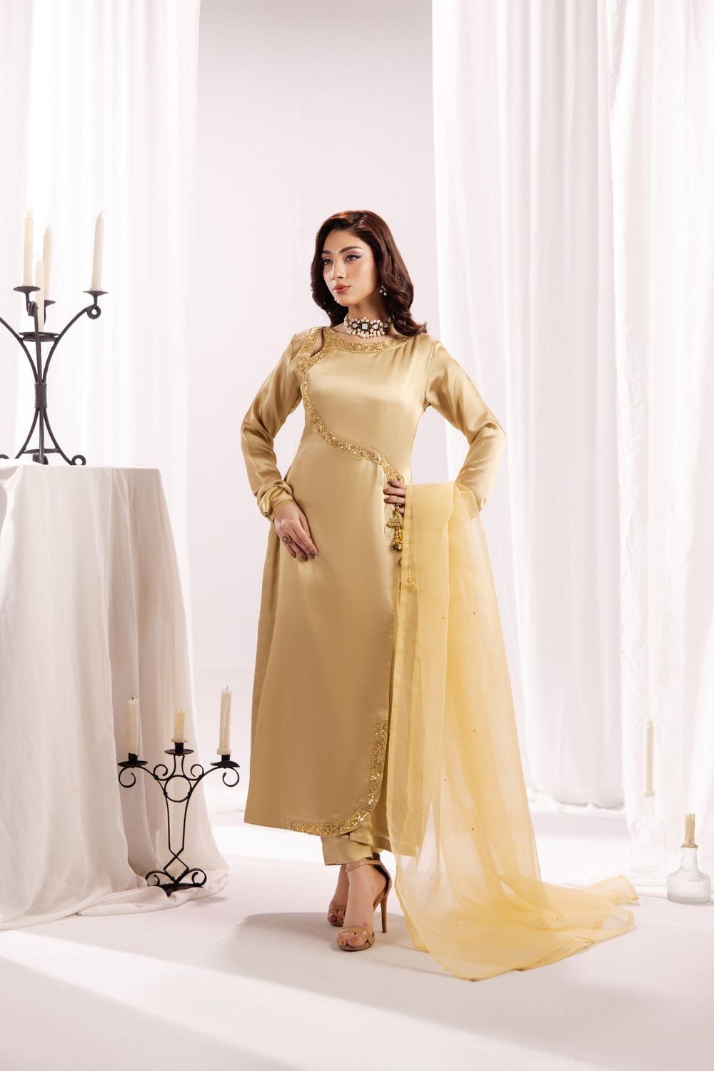 Gold Embroidered Silk Festive Kurta Set Online in Dubai UAE Abudhabi Ajman Sharjah