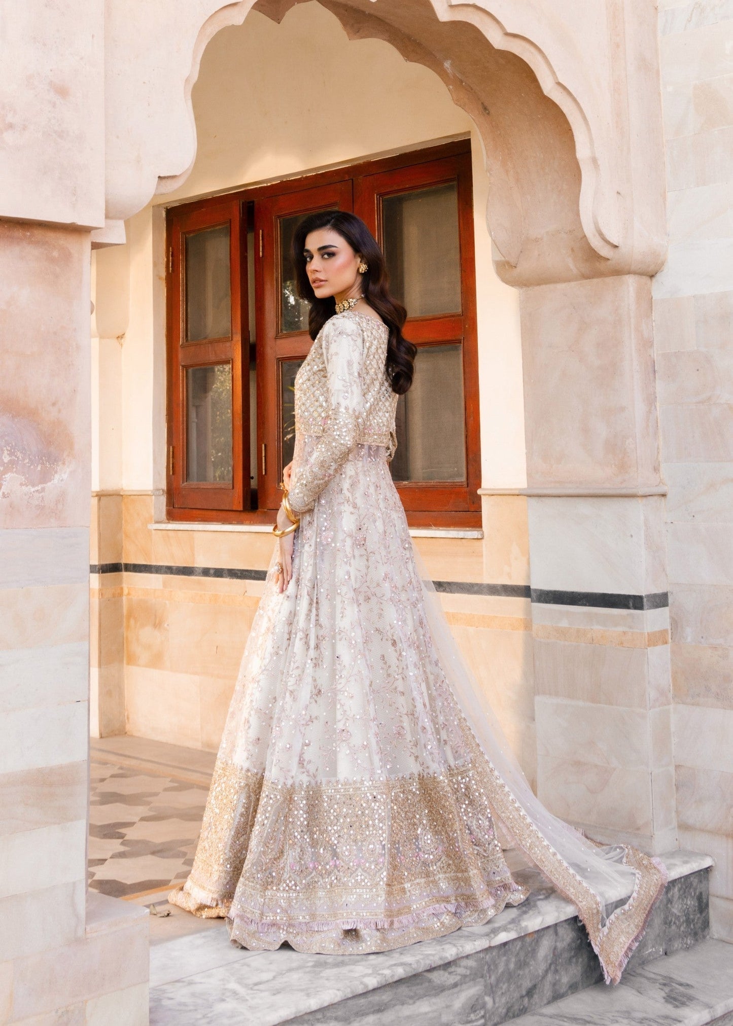 Gold Net Formal Pishwas Outfit Online in Dubai UAE Abudhabi Ajman Sharjah