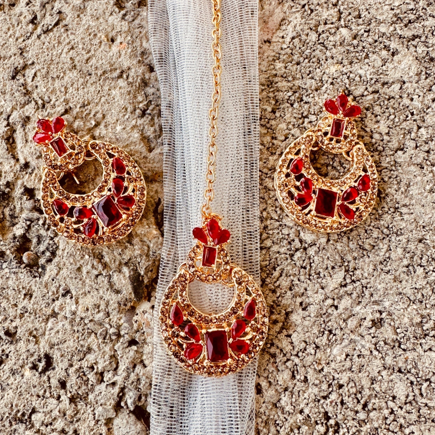 Gold Plated Maroon Jewellery Set Online in KSA Riyadh Saudi Arabia Oman Bahrain Qatar