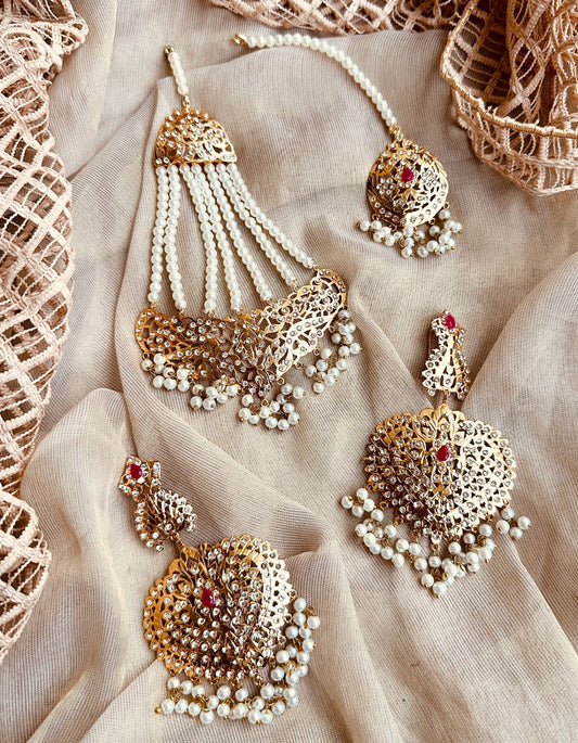 Gold Plated Ruby Red Necklace Set Online in KSA Riyadh Saudi Arabia Oman Bahrain Qatar