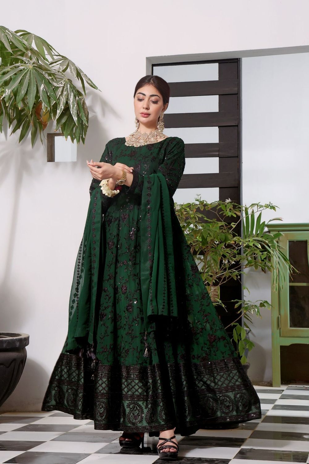 Green Embroidered Chiffon Pishwas Wedding Guest Wear Online in Dubai UAE Abudhabi Ajman Sharjah