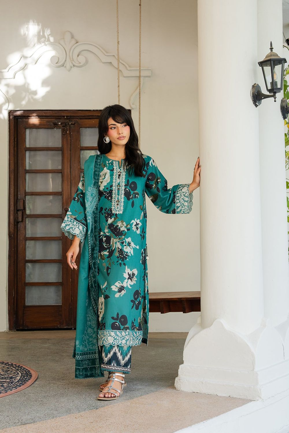 Green Embroidered Lawn Salwar Kameez Online in Dubai UAE Abudhabi Ajman Sharjah