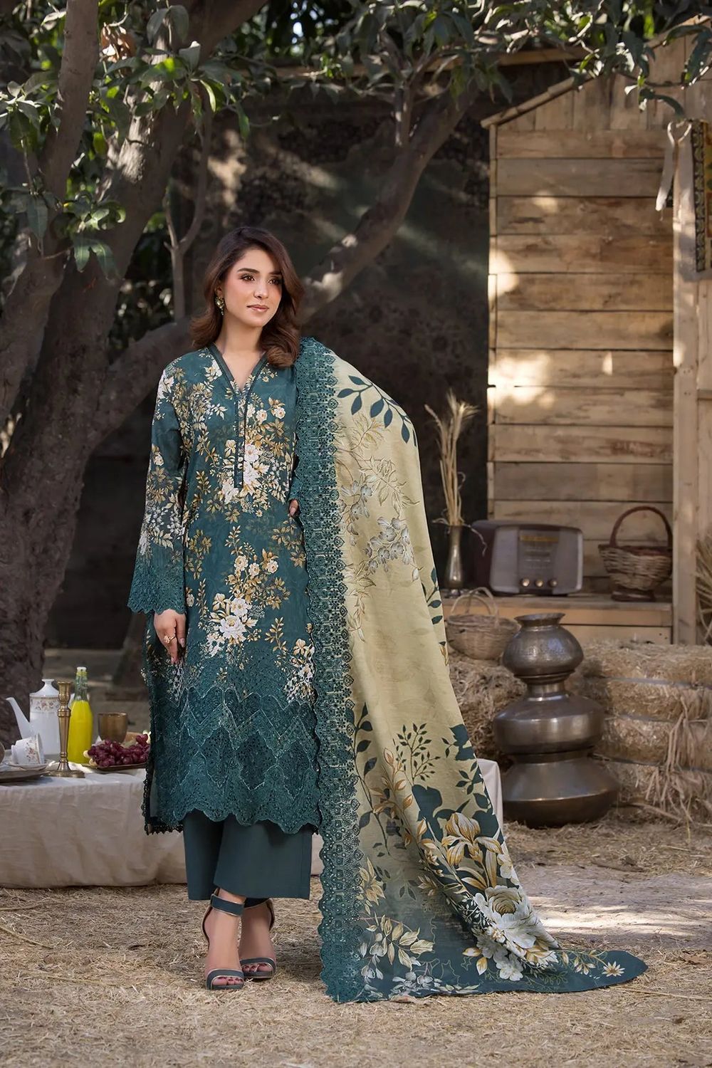 Green Embroidered Lawn Salwar Suit Online in Dubai UAE Abudhabi Ajman Sharjah