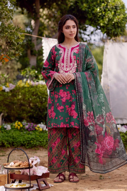 Green Embroidered Lawn Suit Online in Dubai UAE Abudhabi Ajman Sharjah
