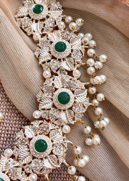 Green Kundan Bridal Jewellery Set Online in KSA Riyadh Saudi Arabia Oman Bahrain Qatar