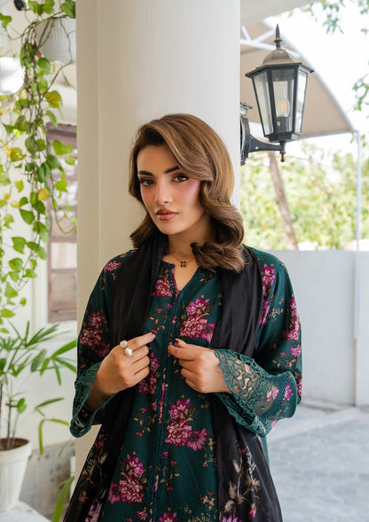 Green Lawn Embroidered Salwar Suit Online in KSA Riyadh Saudi Arabia Oman Bahrain Qatar