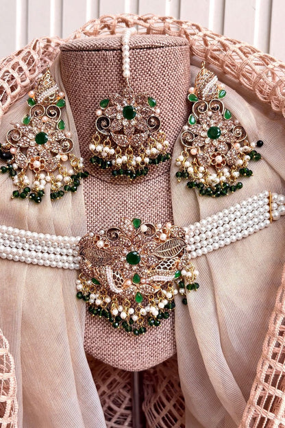 Green Metal Choker Necklace Set Online in Dubai UAE Abudhabi Ajman Sharjah