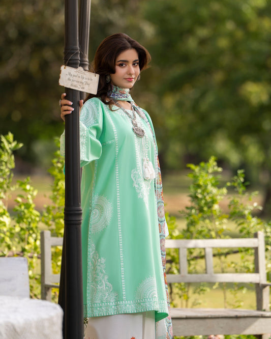 Green Thread Work Chiffon Partywear Suit Online in Dubai DXB UAE Abudhabi Meena Bazaar