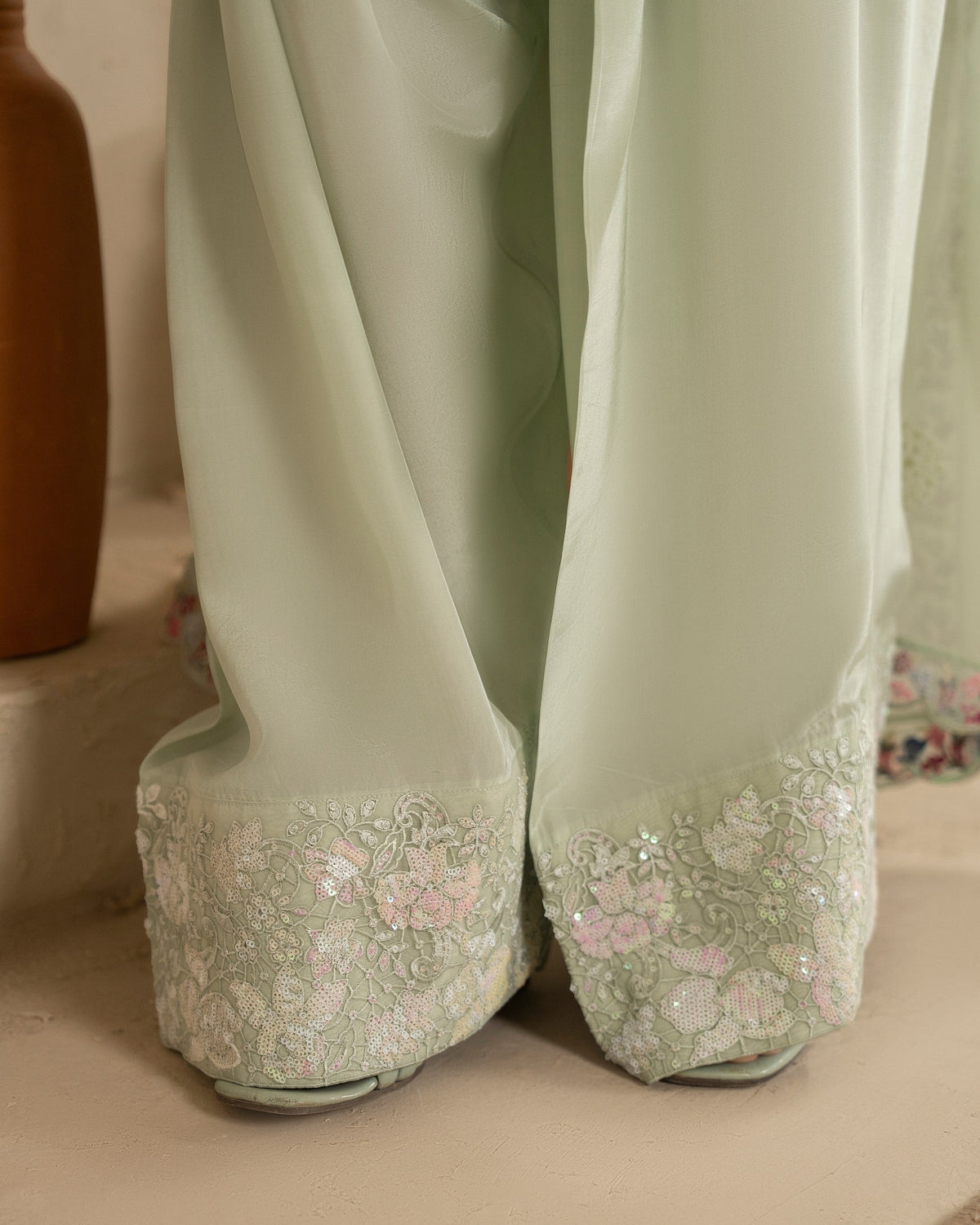 Grey 3D Embellished Shamoz Silk Pakistani Designer Suits Online in KSA Riyadh Saudi Arabia Oman Bahrain Qatar