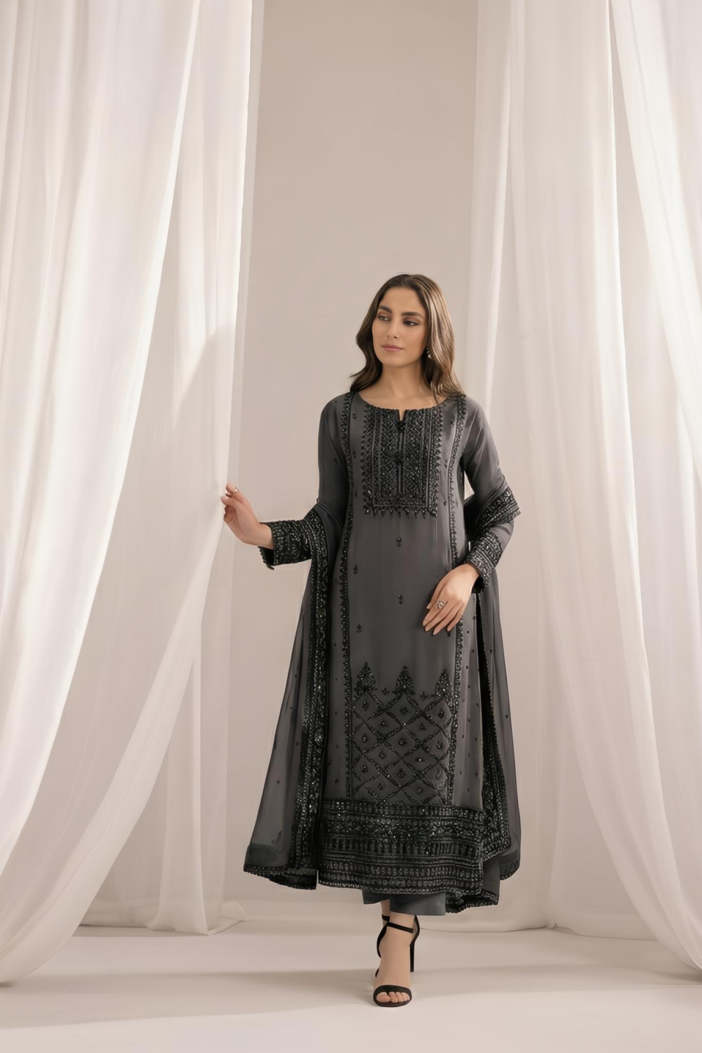Grey Embroidered Bemberg Crinkle Chiffon Suit Online in Dubai UAE Abudhabi Ajman Sharjah