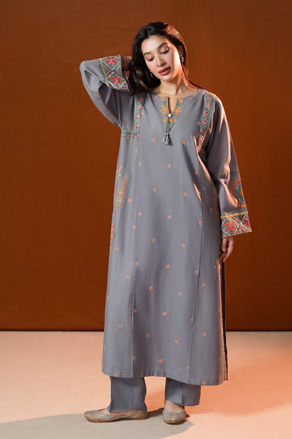Grey Embroidered Slub Khaddar Kurta Set Online in Dubai UAE Abudhabi Ajman Sharjah