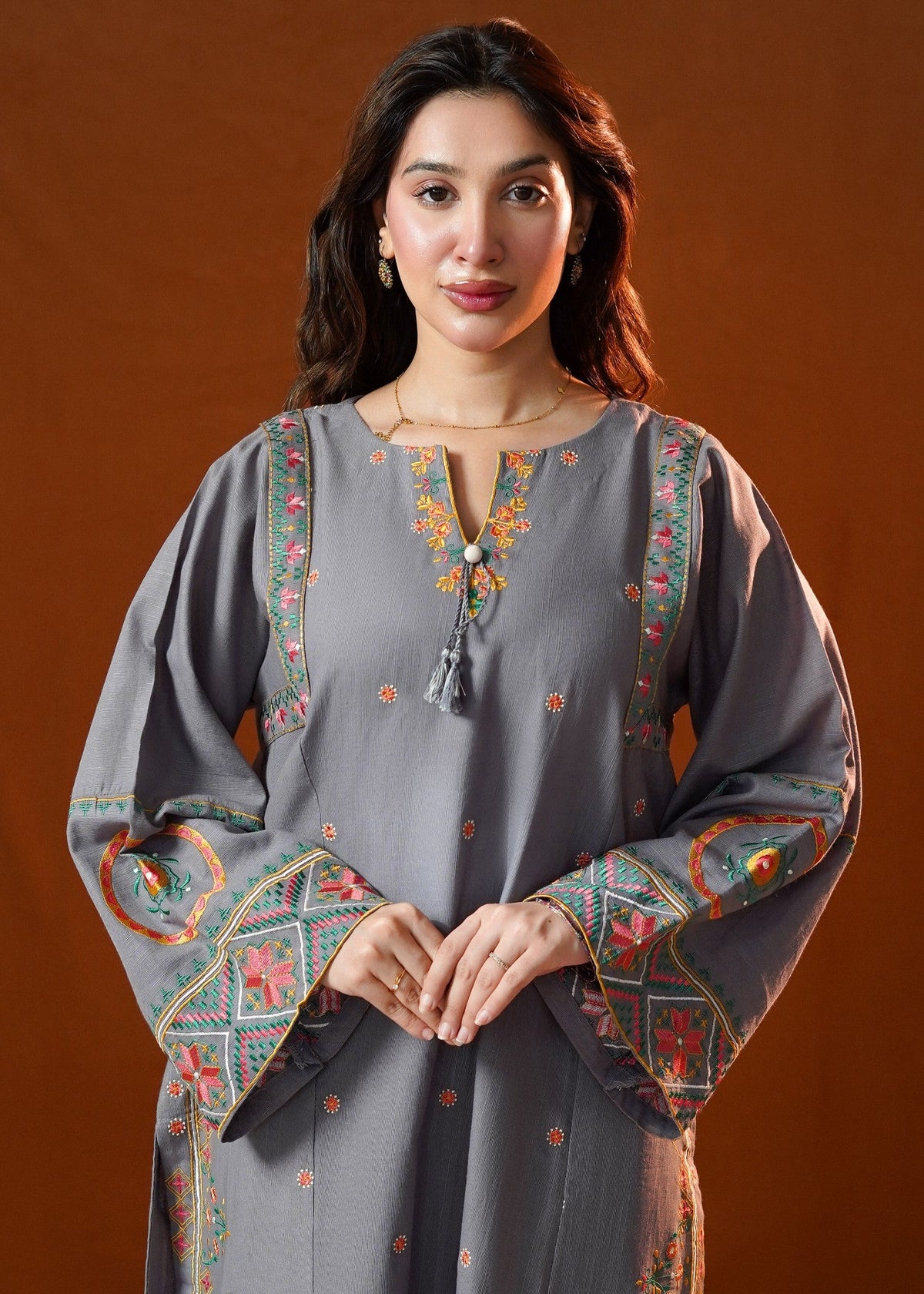 Grey Slub Khaddar Straight Kurta Trouser Set Online in Sri Lanka India Australia