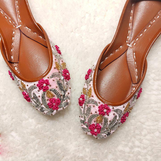 Hand Embroidered Pink Leather Khussa Online in KSA Riyadh Saudi Arabia Oman Bahrain Qatar