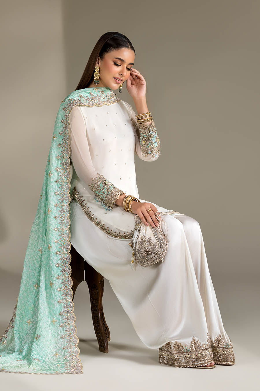 Hand Embroidered White Crinkle Chiffon Farshi Shalwar Suit Online in KSA Riyadh Saudi Arabia Oman Bahrain Qatar