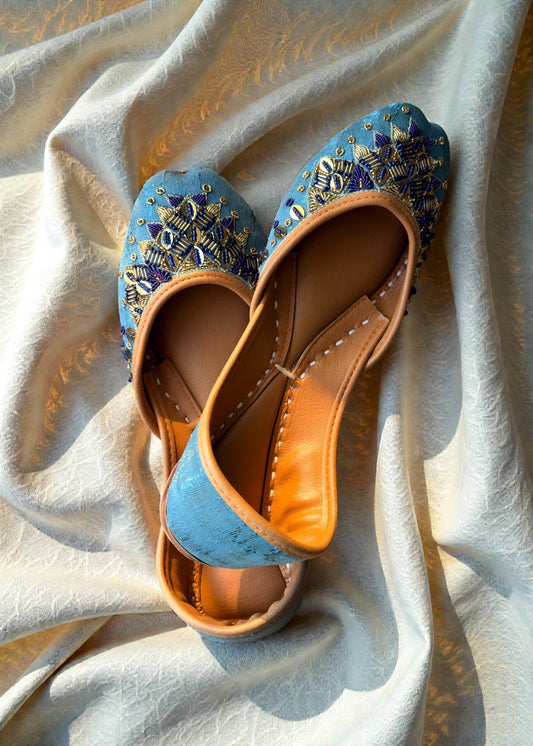 Handcrafted Teal Khussa with Gold Embroidery Online in KSA Riyadh Saudi Arabia Oman Bahrain Qatar
