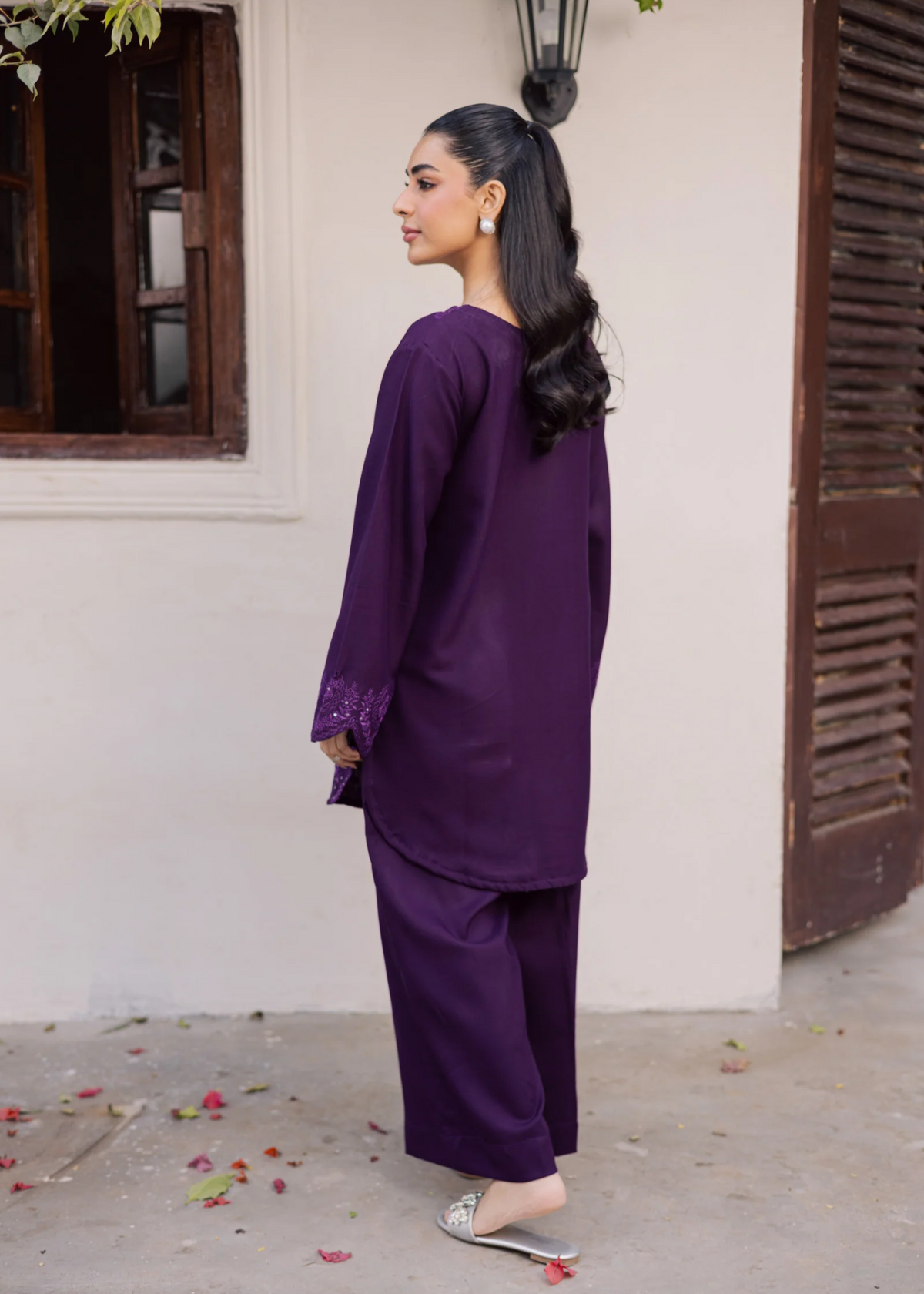 Embroidered Purple Lawn Kurta Set for Women Online in KSA Riyadh Saudi Arabia Oman Bahrain Qatar