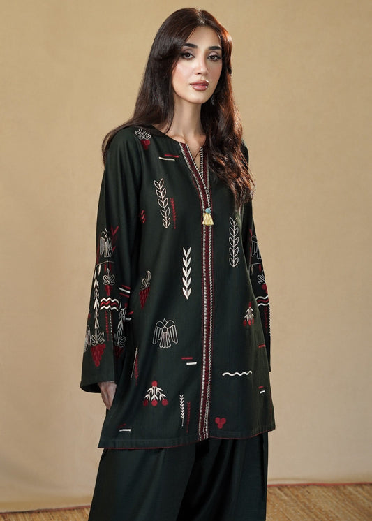 Hunter Green Embroidered Slub Khaddar Kurta Set Online in Dubai DXB UAE Abudhabi Meena Bazaar