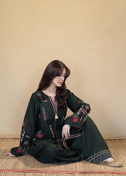 Hunter Green Embroidered Slub Khaddar Winter Kurta Set Online in Dubai DXB UAE Abudhabi Meena Bazaar