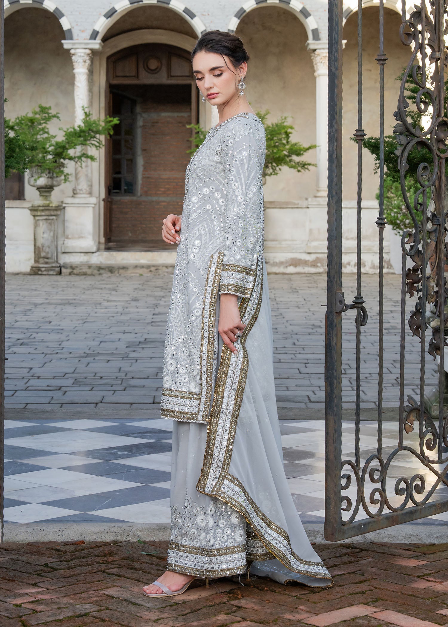 Ice Grey Embroidered Chiffon Salwar Kameez Online in Dubai UAE Abudhabi Ajman Sharjah