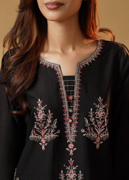 Blush Slub Khaddar with Black Embroidered Kurta Online in KSA Riyadh Saudi Arabia Oman Bahrain Qatar