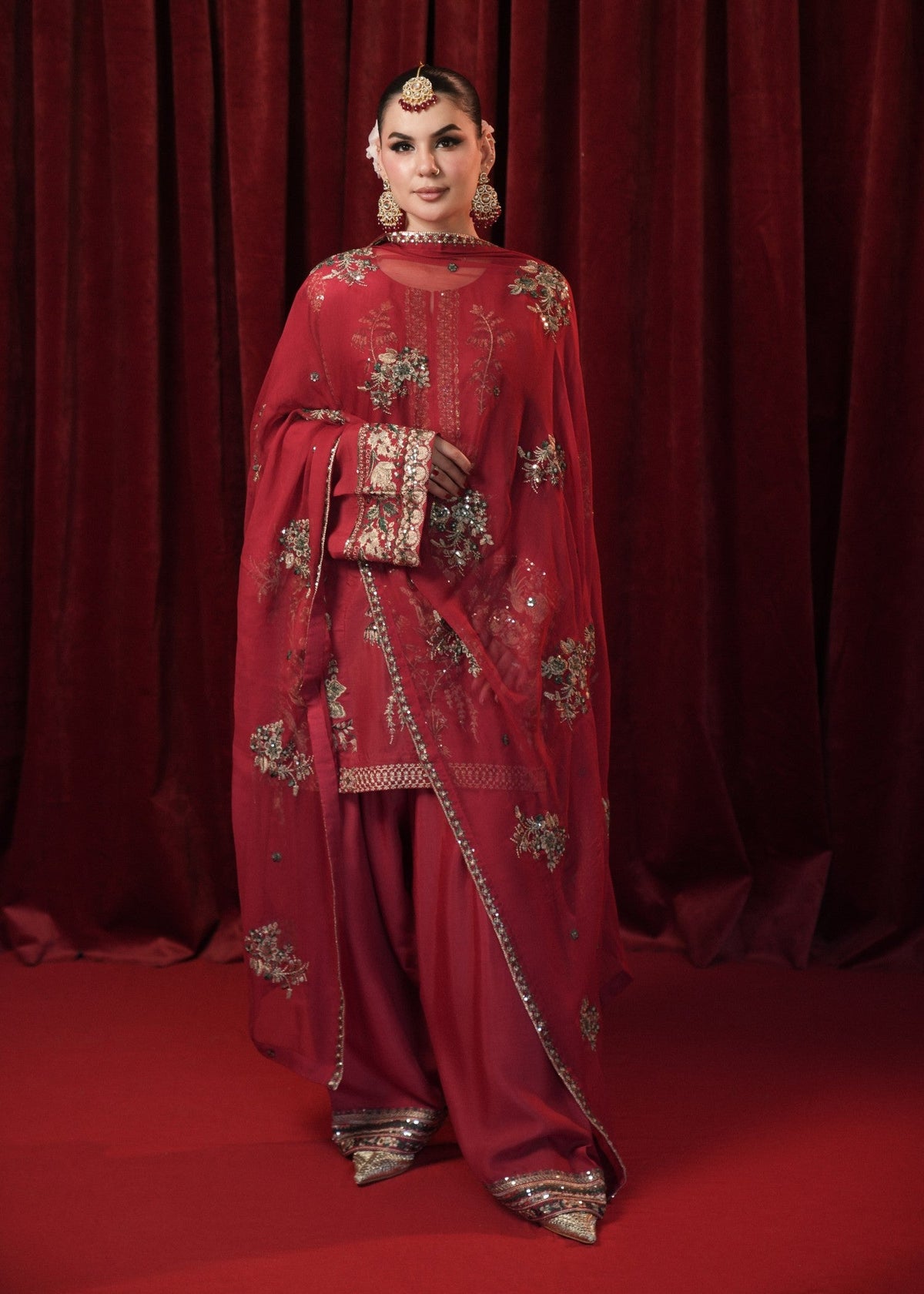 Deep Red Raw Silk Salwar Kameez with Gold Embroidery Online in KSA Riyadh Saudi Arabia Oman Bahrain Qatar