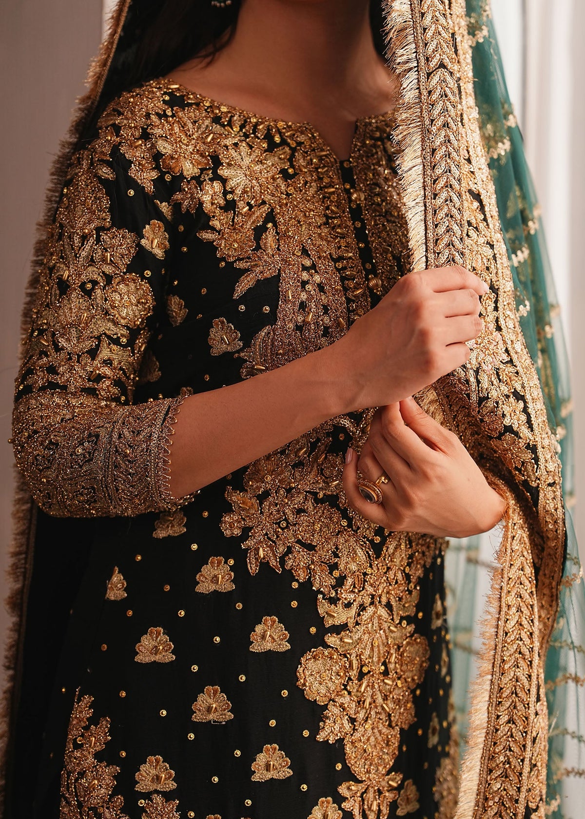 Embroidered Black Chiffon Formal Salwar Kameez Online in KSA Riyadh Saudi Arabia Oman Bahrain Qatar