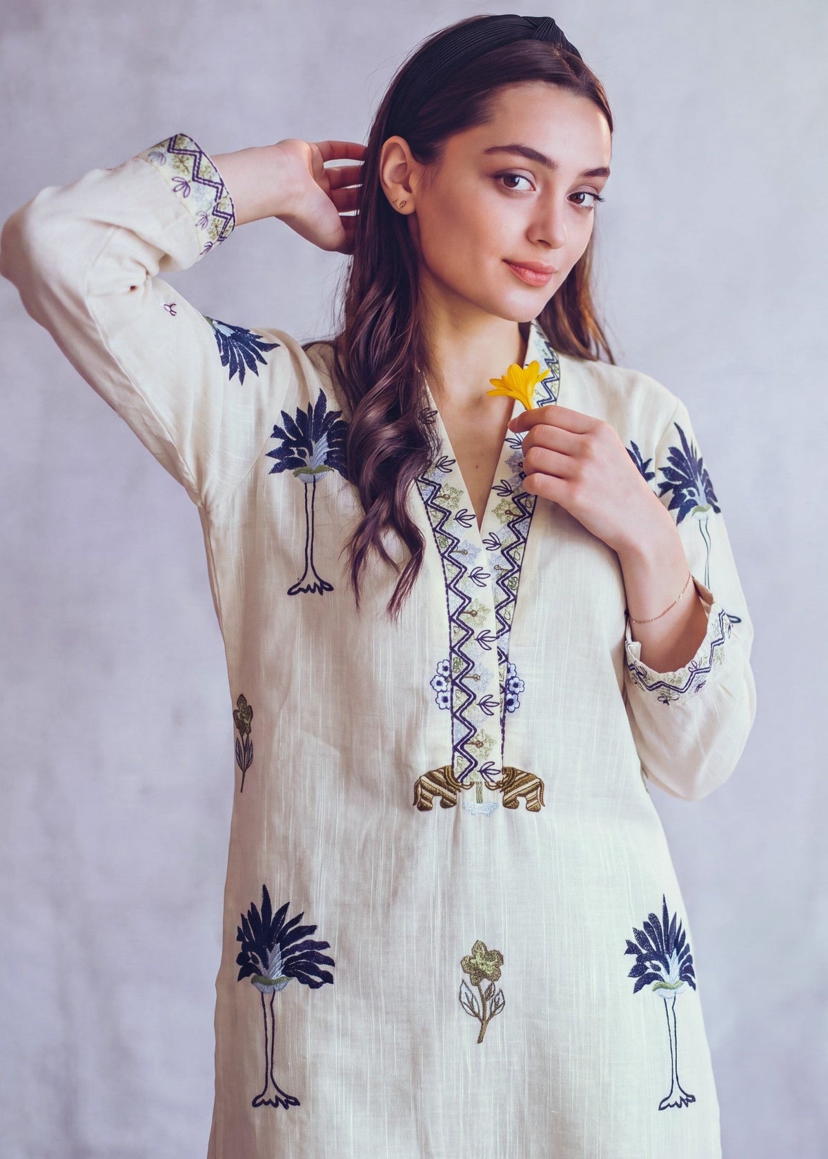 Embroidered Ivory Kaftan Pakistani Clothes Online in UK USA Canada