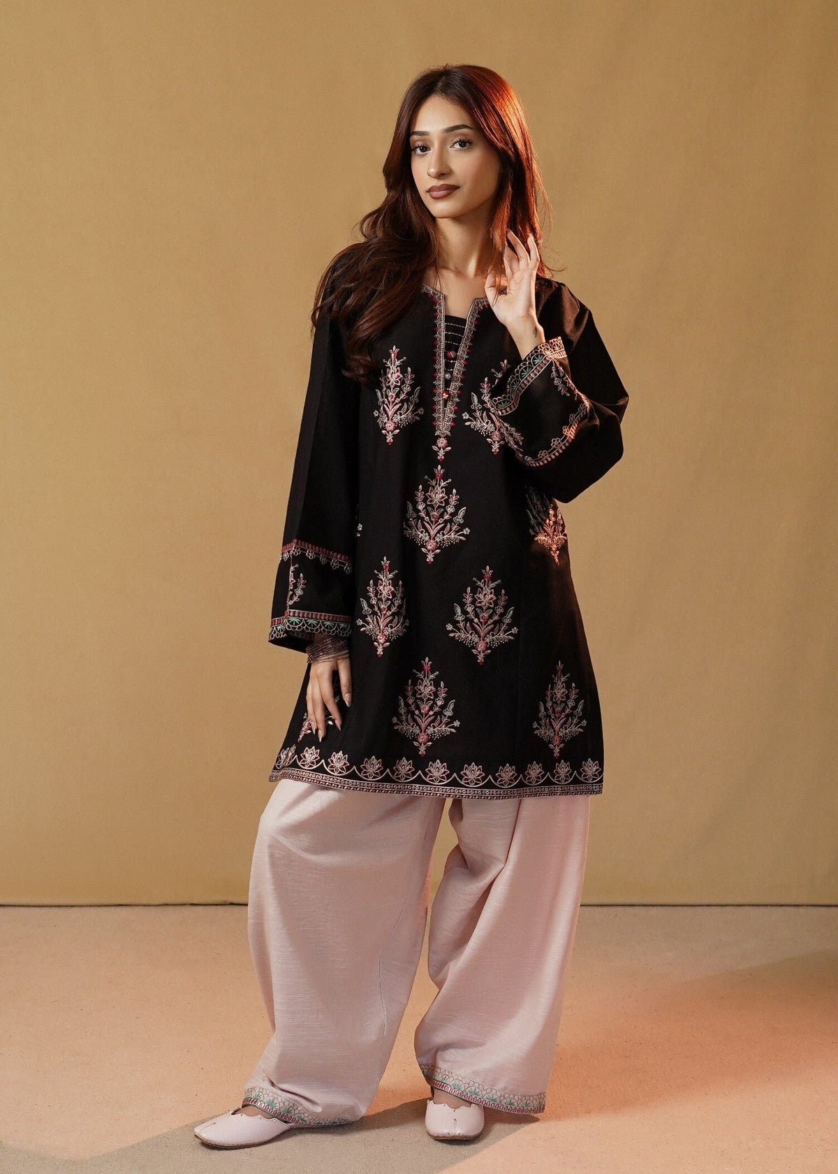 Embroidered Neckline Black Slub Khaddar Kurta Set Online in Dubai UAE Abudhabi Ajman Sharjah
