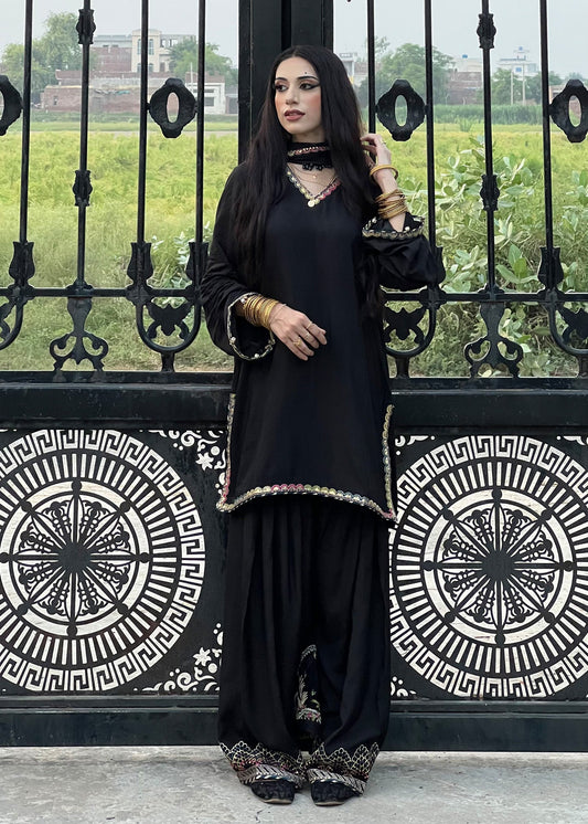 Festive Partywear Black Embroidered Shalwar Kameez Online in Dubai DXB UAE Abudhabi Meena Bazaar
