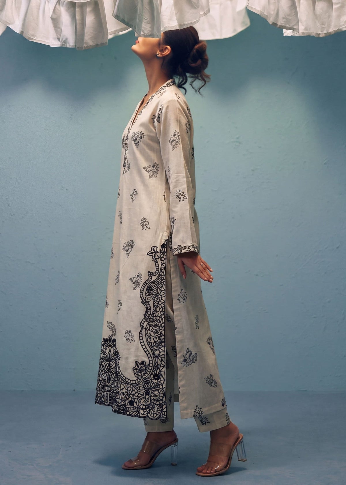 Ladies Beige Khaddar Kurta Set Online in Dubai UAE Abudhabi Ajman Sharjah