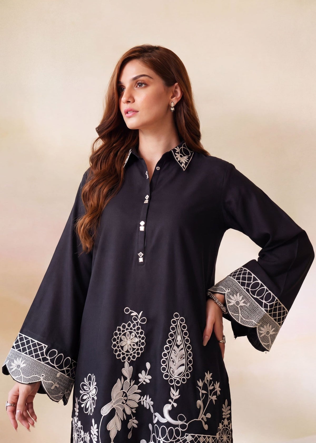 Ladies Black Embroidered Dhanak Kurta Set Online in UK USA Canada