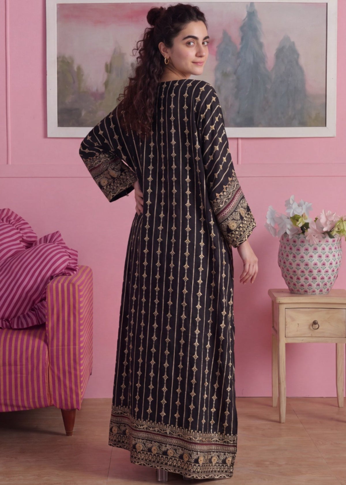 Ladies Black Linen Kaftan Pakistani Clothes Online in KSA Riyadh Saudi Arabia Oman Bahrain Qatar