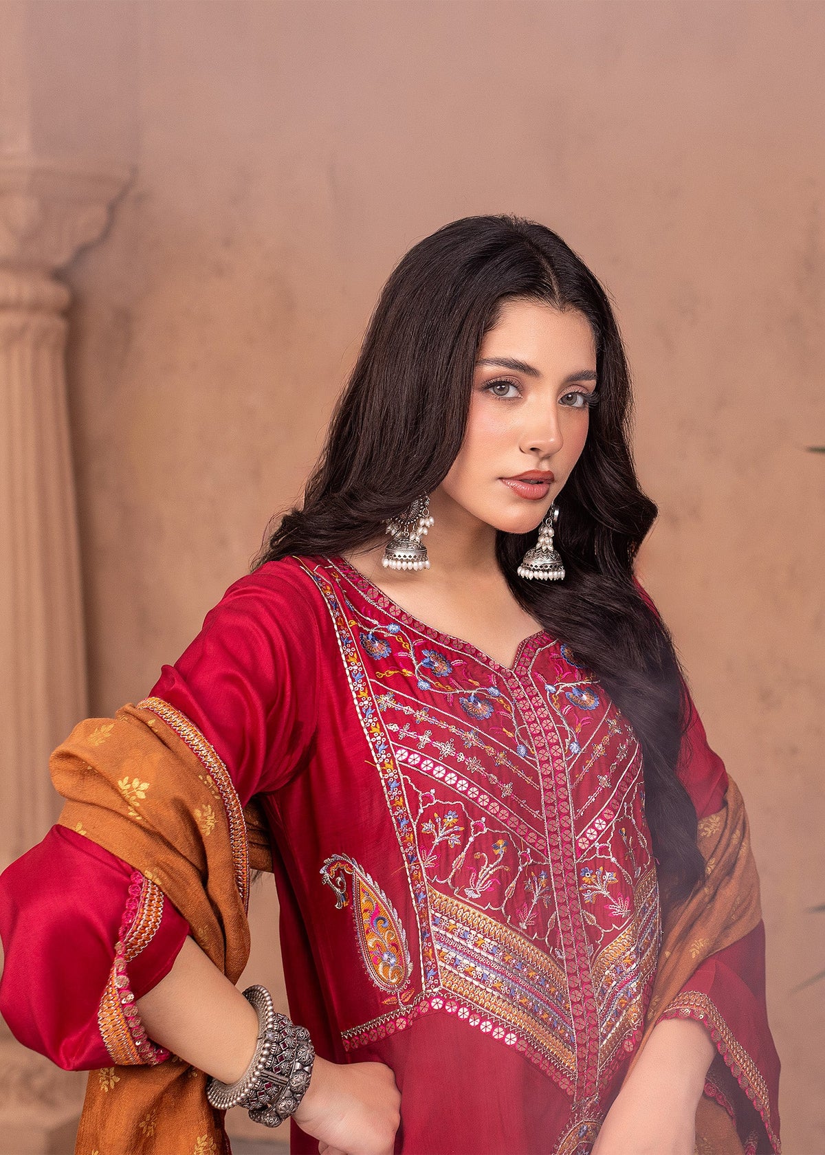 Ladies Pink Viscose Embroidered Salwar Kameez Online in KSA Riyadh Saudi Arabia Oman Bahrain Qatar