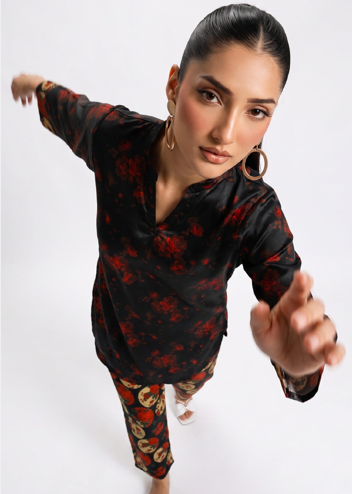 Ladies Printed Black Lawn Kurta Set Online in UK USA Canada