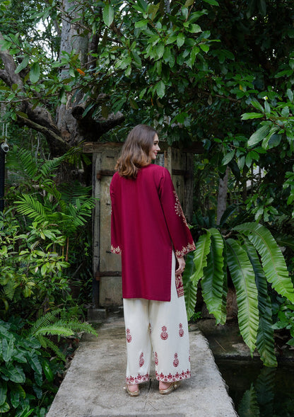 Pakistani Designer Maroon Khaddar Kurta Set Online in KSA Riyadh Saudi Arabia Oman Bahrain Qatar