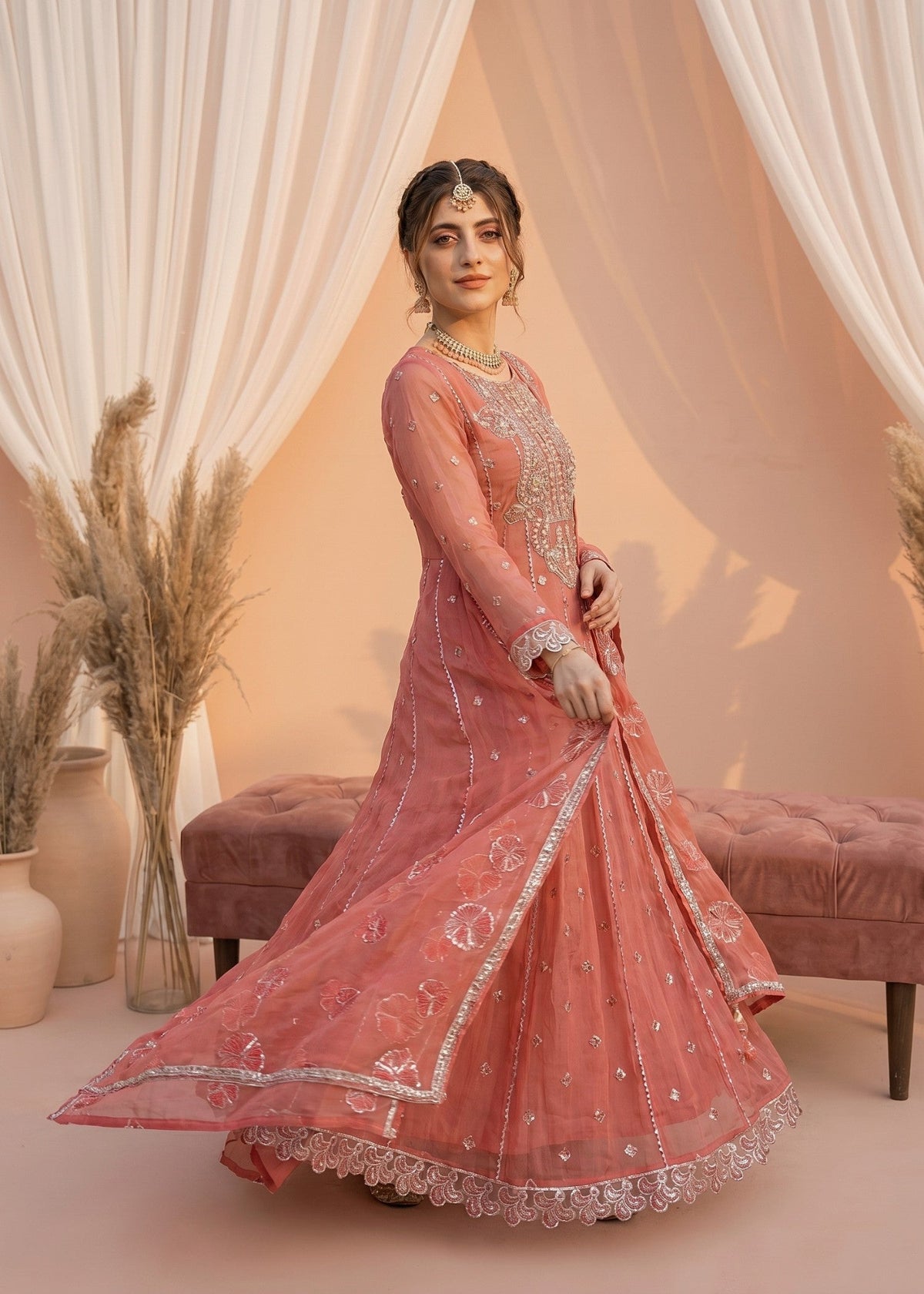 Pakistani Designer Peach Chiffon Salwar Kameez Online in KSA Riyadh Saudi Arabia Oman Bahrain Qatar