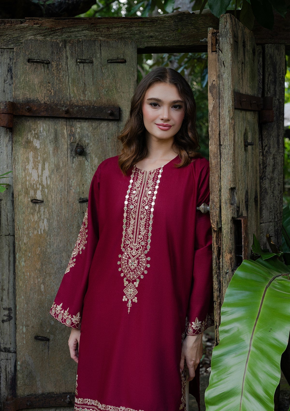 Pakistani Winter Wear Maroon Khaddar Kurta Set Online in KSA Riyadh Saudi Arabia Oman Bahrain Qatar