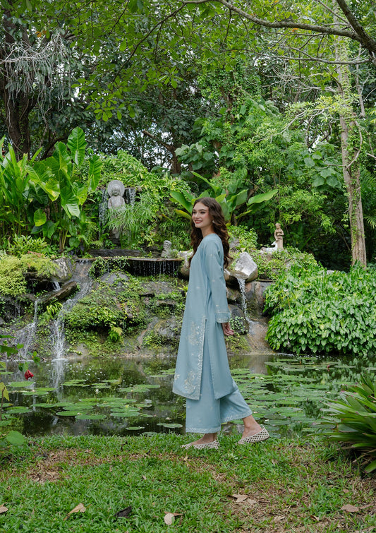 Ladies Embroidered Sky Blue Khaddar Kurta Set Online in UK USA Canada
