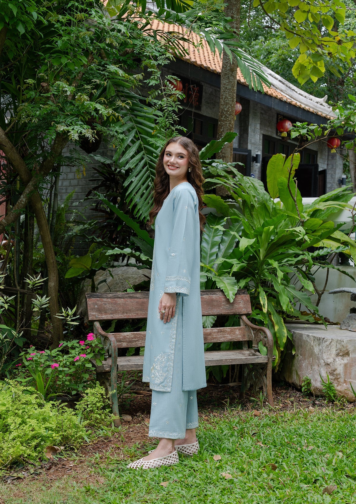 Pakistani Winter Collection Sky Khaddar Kurta Set Online in KSA Riyadh Saudi Arabia Oman Bahrain Qatar