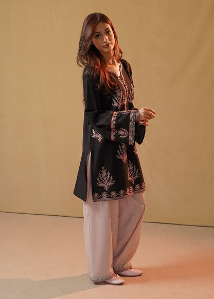 Winter Wear Black Embroidered Slub Khaddar Kurta Set Online in Sri Lanka India Australia