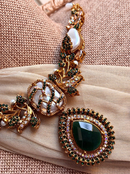 Ivory Glow Green Jewellery Set Online in KSA Riyadh Saudi Arabia Oman Bahrain Qatar