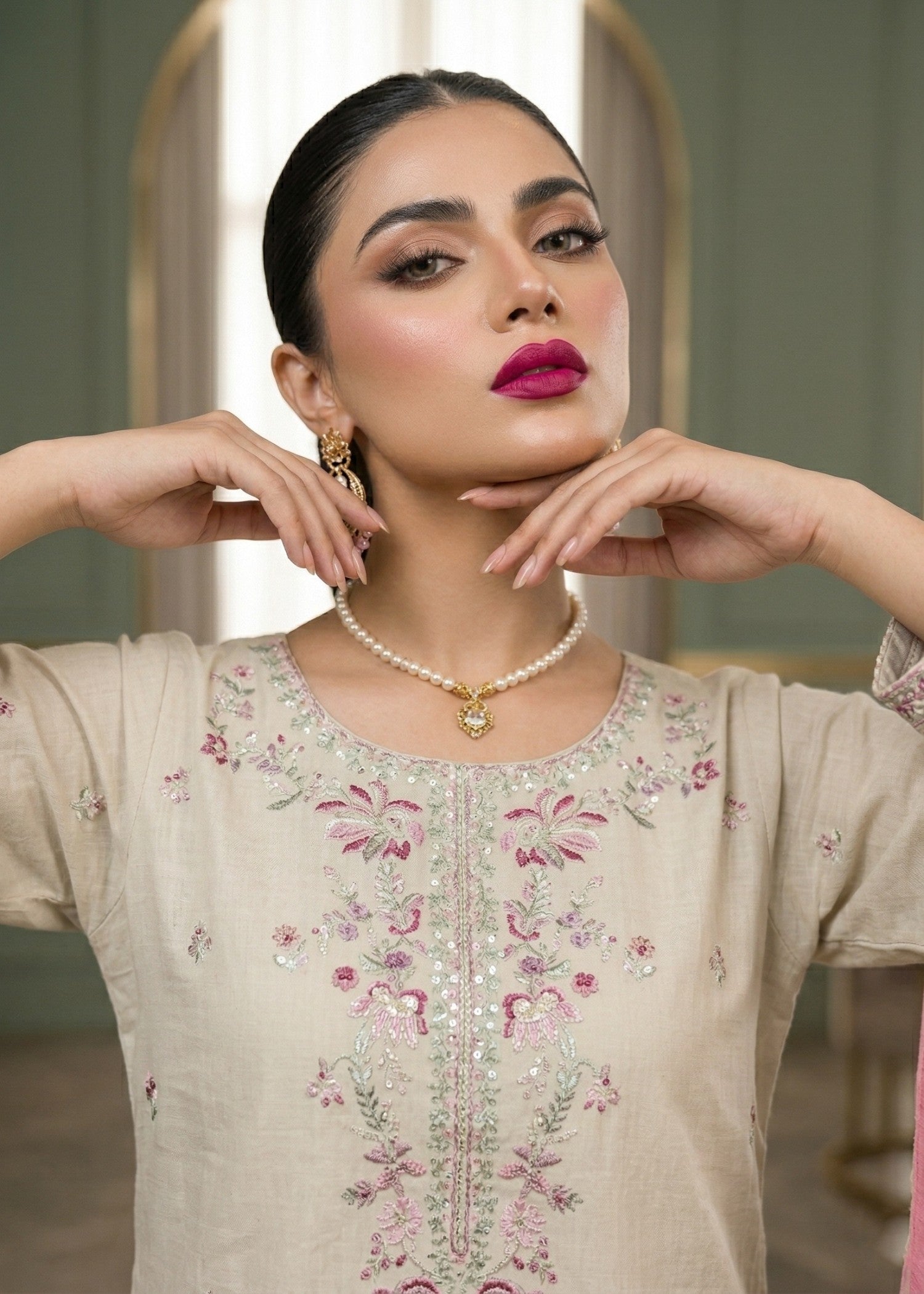 Ivory Lawn Embroidered Pakistani Suit Online in KSA Riyadh Saudi Arabia Oman Bahrain Qatar