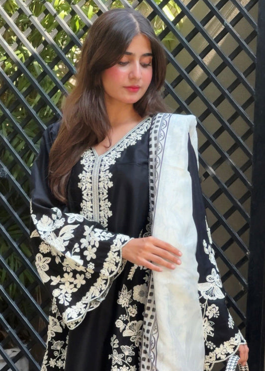 Jet Black Embroidered Lawn Cotton 3 Piece Suit Online in Dubai DXB UAE Abudhabi Meena Bazaar