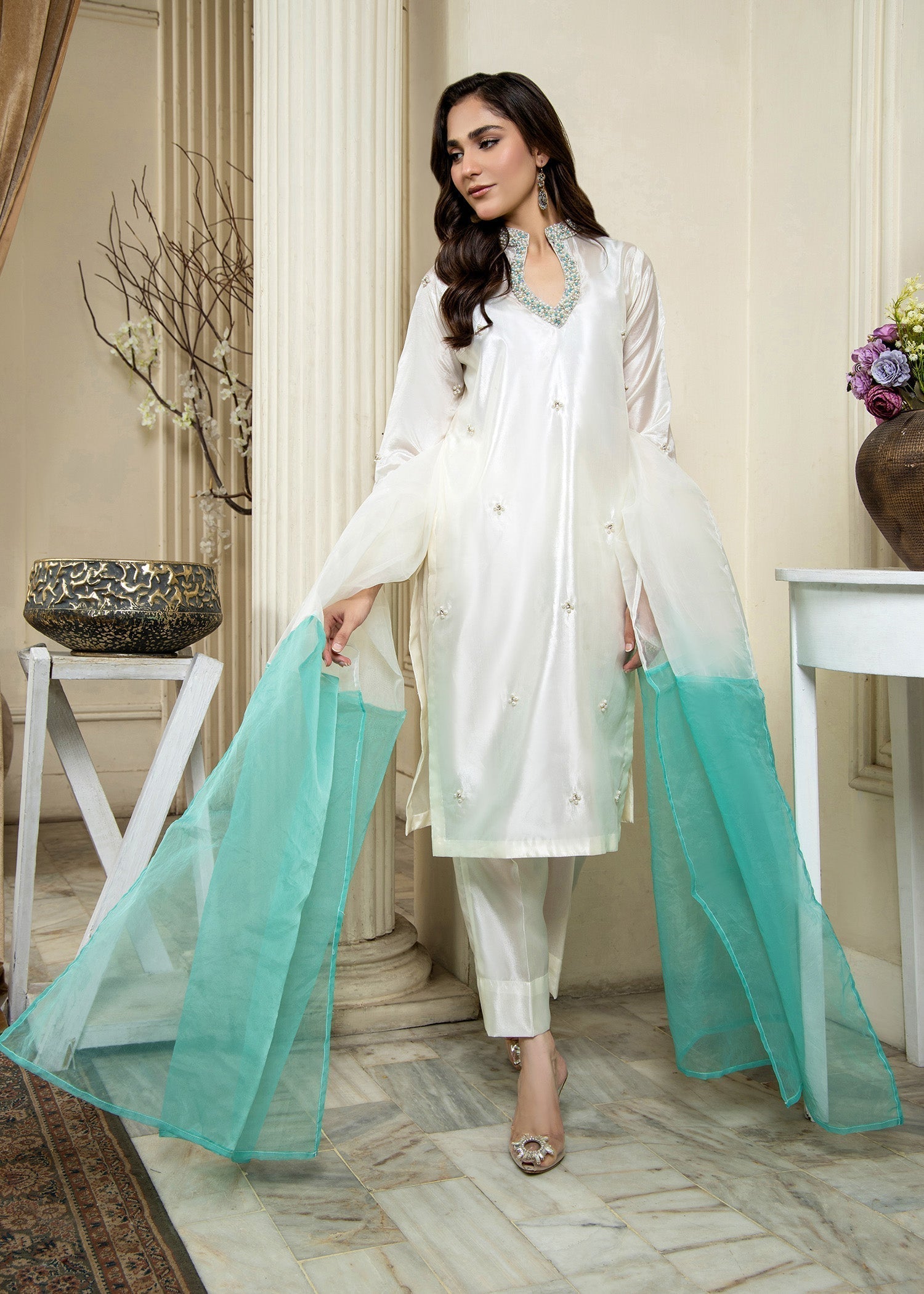 Kattan Silk Straight Cut Kurta with Capri Online in Dubai UAE Abudhabi Ajman Sharjah
