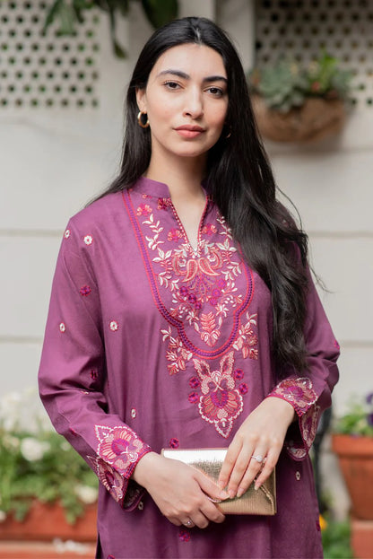 Embroidered Kurta with Straight Pants