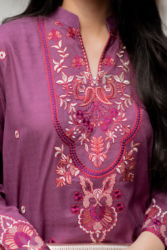 Embroidered Kurta with Straight Pants