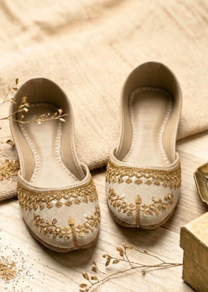Ladies Beige Velvet Jutti Online in KSA Riyadh Saudi Arabia Oman Bahrain Qatar